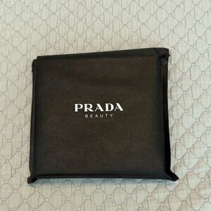 Prada Black Beauty Case chess game